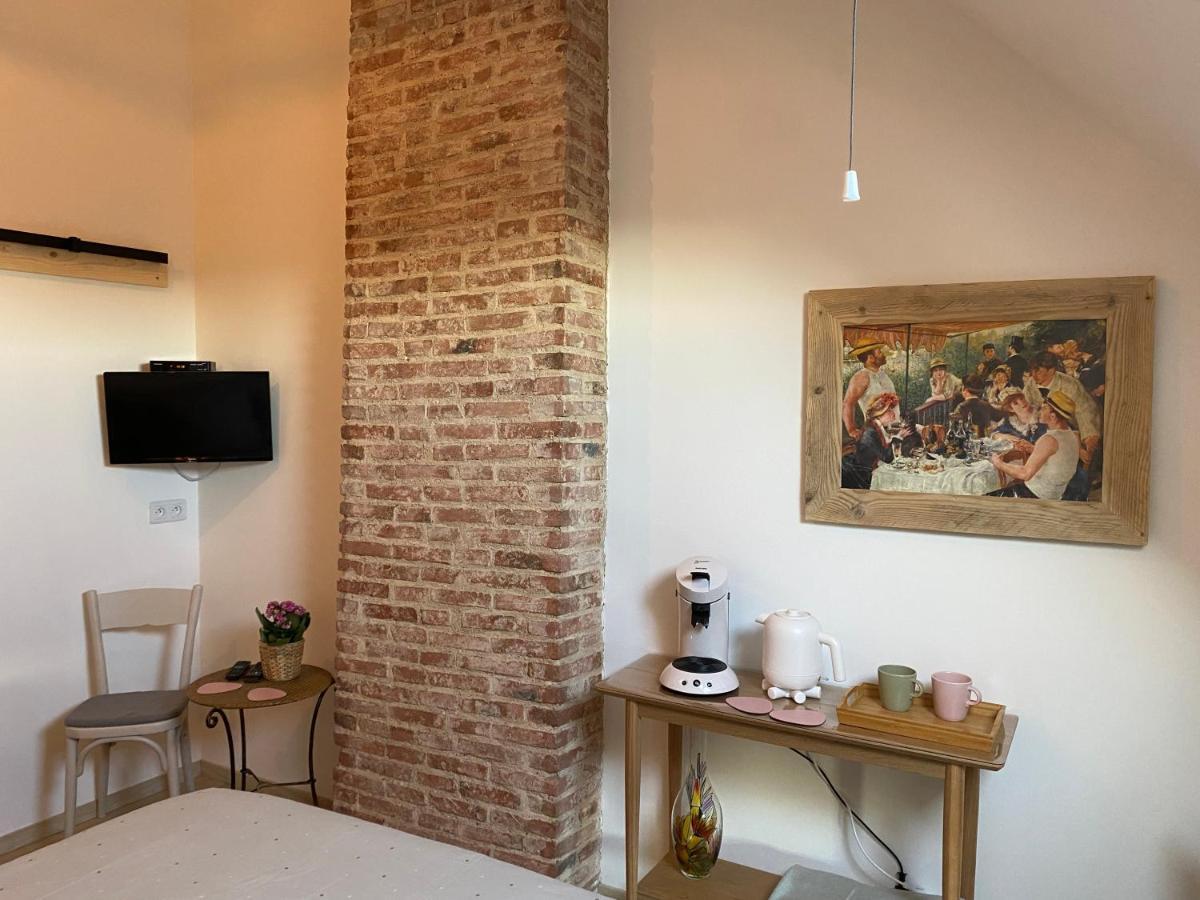 Chambres D'Hotes Maison Balady Bellenaves 外观 照片